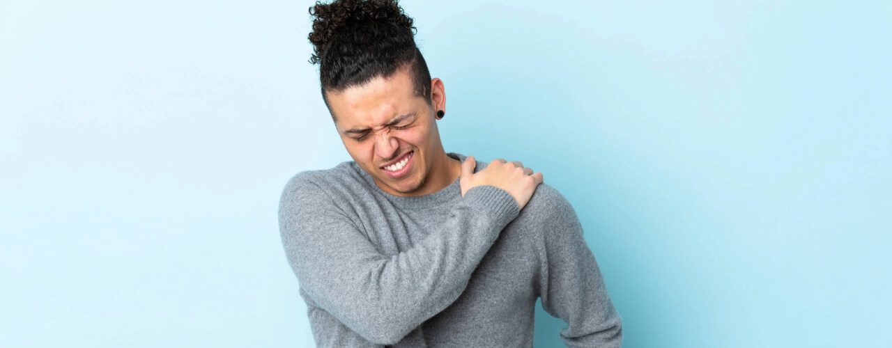 Recognizing the Signs of a Rotator Cuff Tear: What You Need to Know